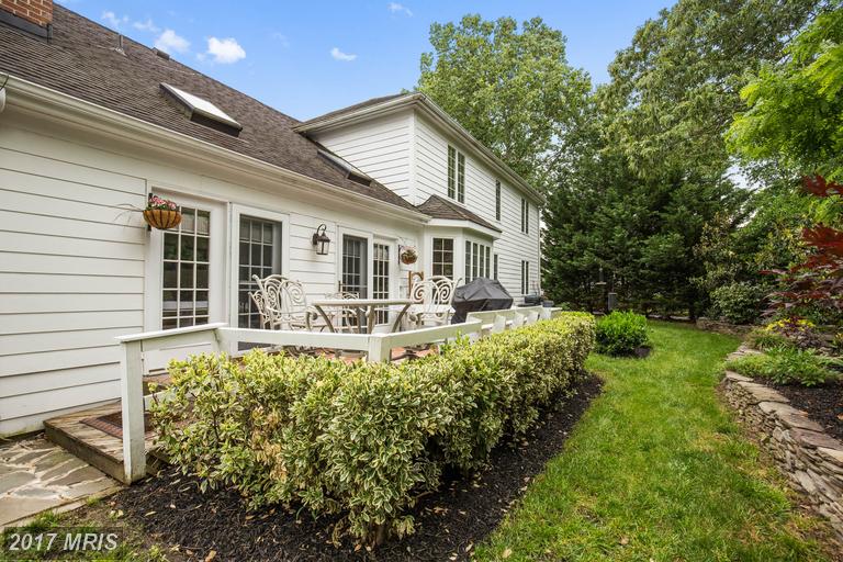 9 WINTERBERRY COURT, La Plata, MD 20646