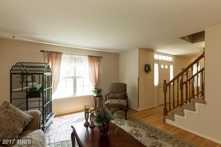 11370 DOBBINS LANE, La Plata, MD 20646