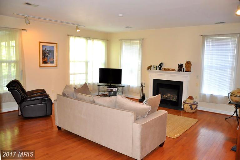 3832 TULLYCROSS COURT, White Plains, MD 20695