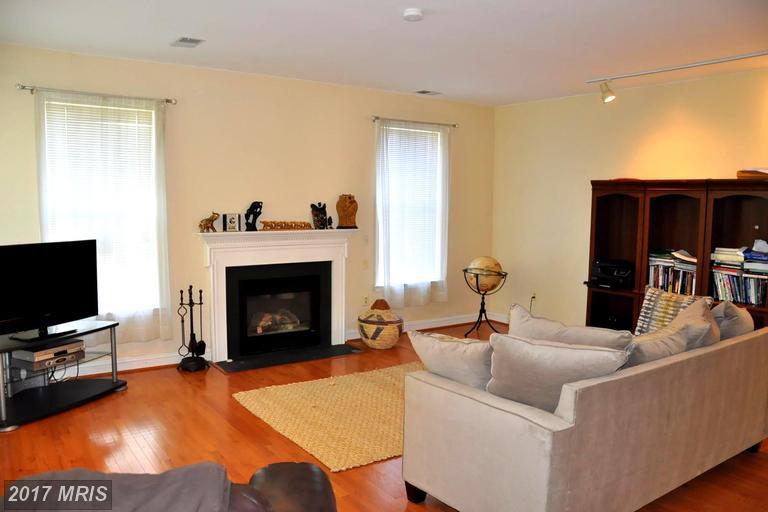 3832 TULLYCROSS COURT, White Plains, MD 20695