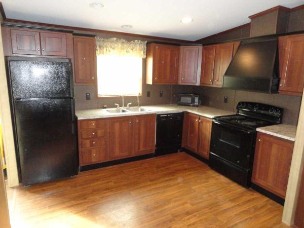 Boone's Mobile Estates 29 Diane DriveLothian, MD 20711