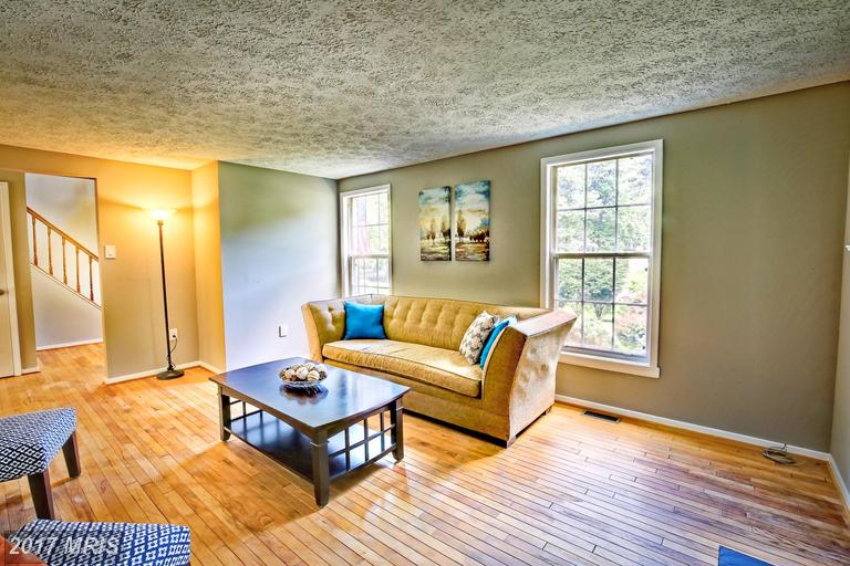 9809 CLEARY LANE, Bowie, MD 20721
