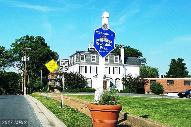 5913 HARRISON AVENUE, Riverdale, MD 20737
