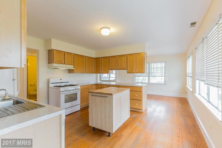 1215 OAK AVENUE, Shady Side, MD 20764