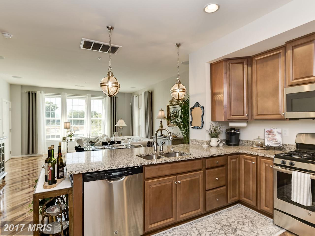 8123 GREENBELT STATION PKWY, Greenbelt, MD 20770