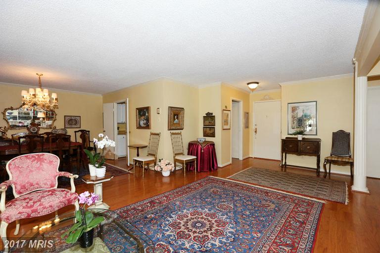 7420 WESTLAKE TERRACE, Bethesda, MD 20817