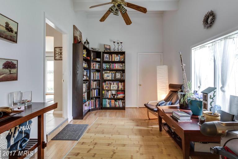 1627 GRUENTHER AVENUE, Rockville, MD 20851