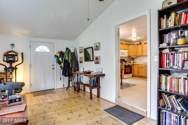 1627 GRUENTHER AVENUE, Rockville, MD 20851
