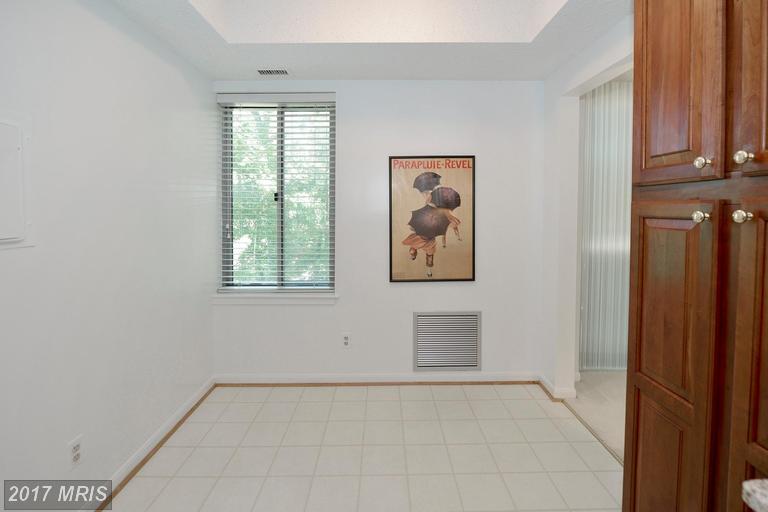 5802 NICHOLSON LANE, Rockville, MD 20852