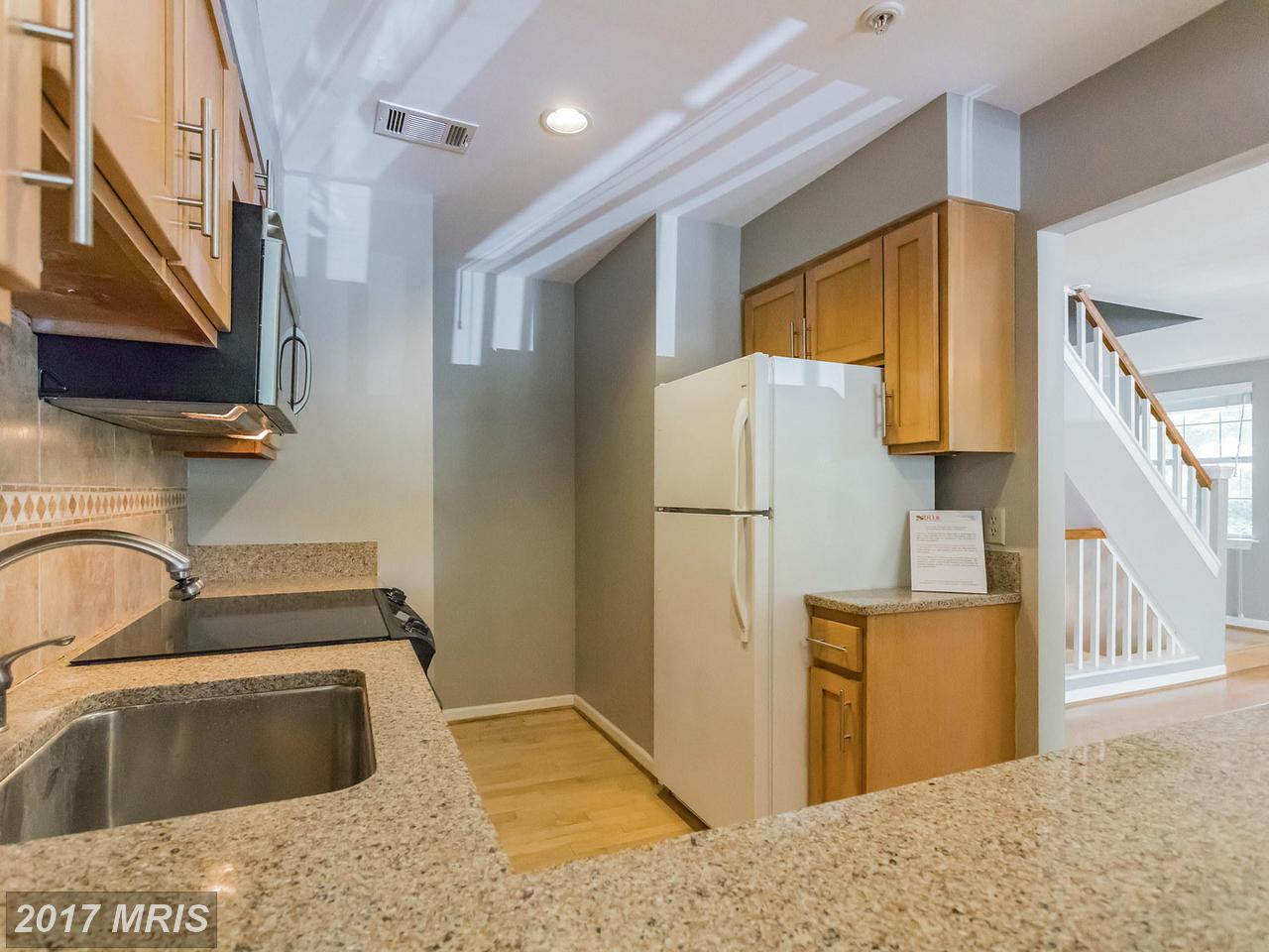 5708 CHAPMAN MILL DR #410, Rockville, MD 20852