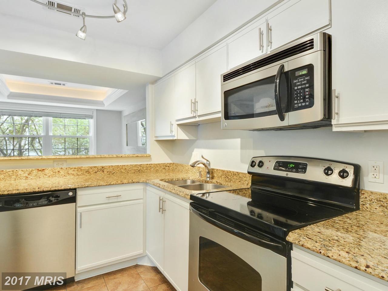 5801 INMAN PARK CIR #380, Rockville, MD 20852