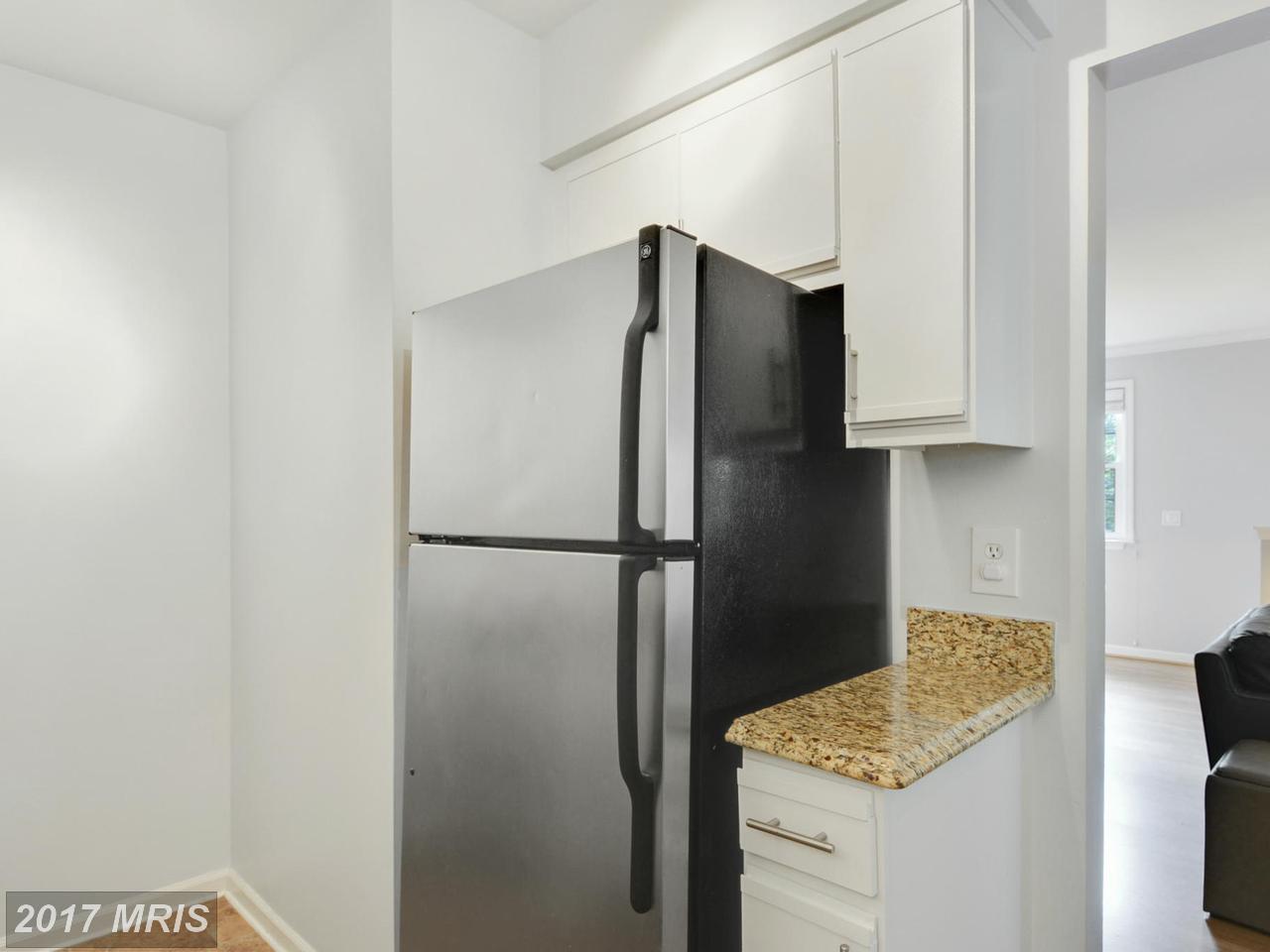 5801 INMAN PARK CIR #380, Rockville, MD 20852