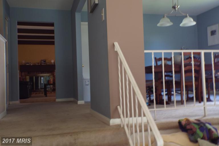 18 DELLCASTLE COURT, Montgomery Village, MD 20886