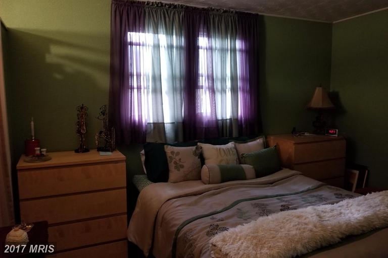 3903 LAWRENCE AVENUE, Kensington, MD 20895