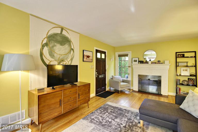 9203 LONG BRANCH PARKWAY, Silver Spring, MD 20901