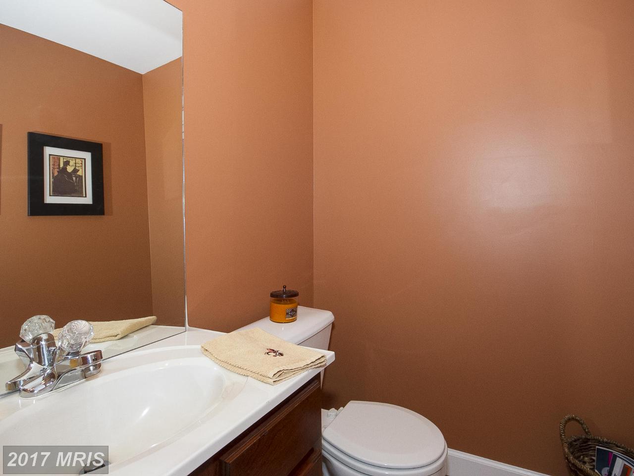 903 HIDDEN MOSS DR, Hunt Valley, MD 21030