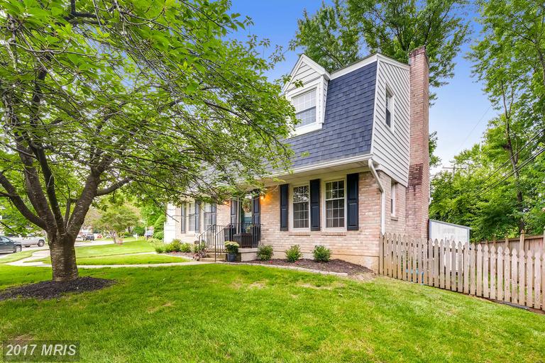 4 STONEGATE COURT, Cockeysville, MD 21030