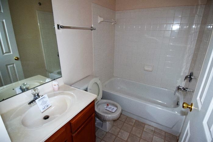 1443 Nestlewood CoCrofton, MD, 21114Anne Arundel County