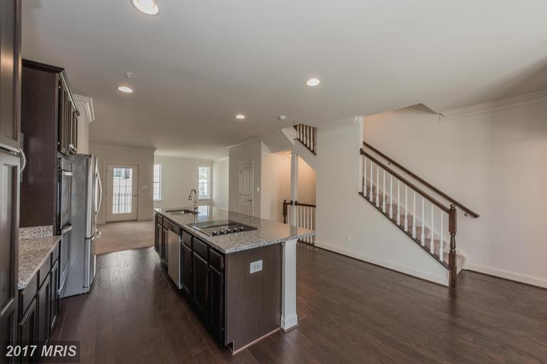 8217 WHITE STAR CROSSING, Pasadena, MD 21122