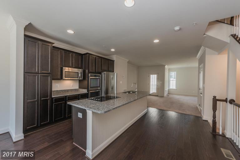 8244 WHITE STAR CROSSING, Pasadena, MD 21122