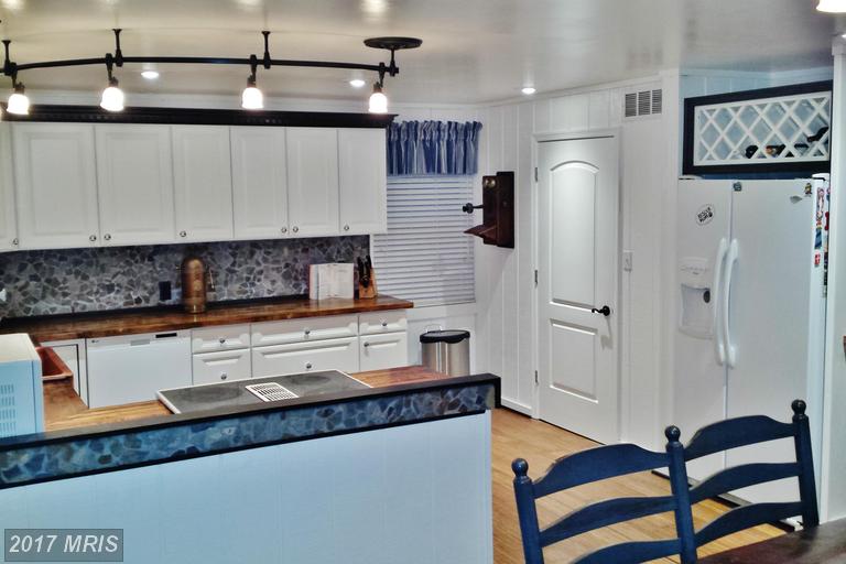 7806 SUMMIT DRIVE, Pasadena, MD 21122