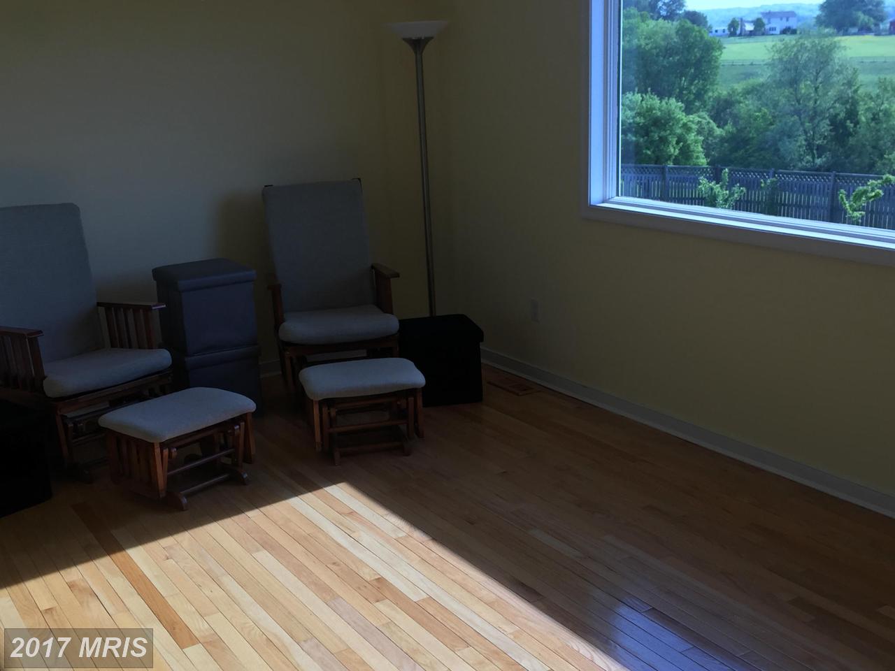 1303 RANDOM RIDGE RD, Westminster, MD 21157