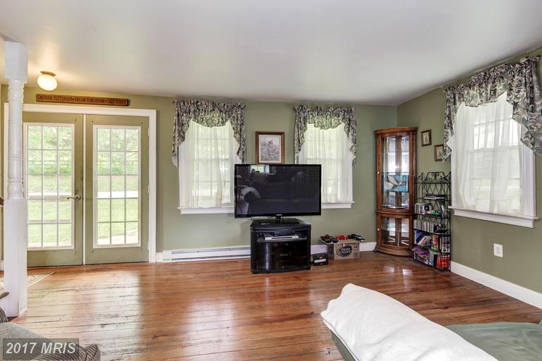 830 LEPPO ROAD, Westminster, MD 21158