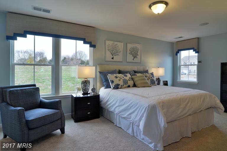 814 AMHERST LANE, Westminster, MD 21158