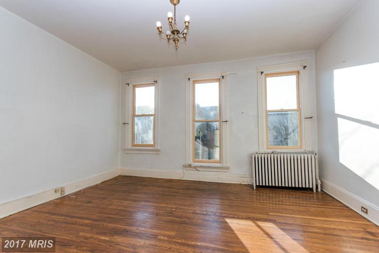 1707 Saint Paul Street, Baltimore, MD 21202