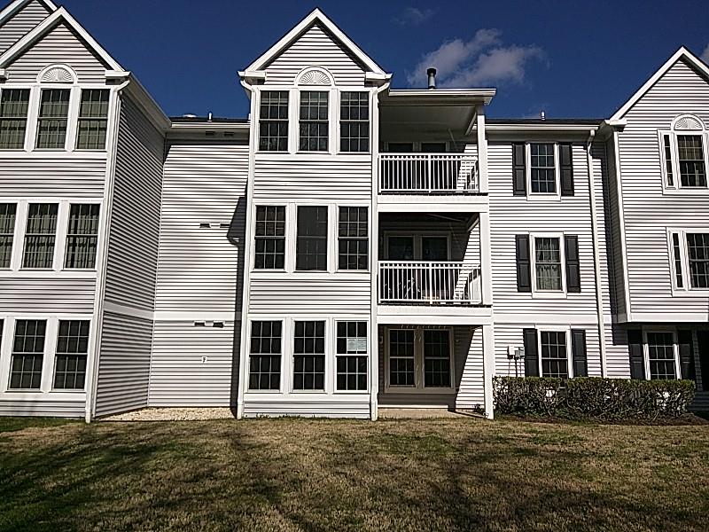 1426 Greenbriar Cir #3Pikesville, MD, 21208Baltimore County