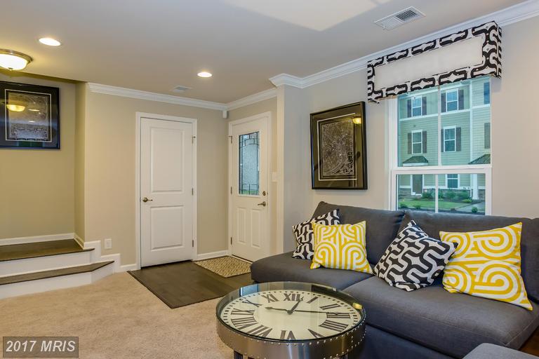 4211 SKYVIEW, Baltimore, MD 21211