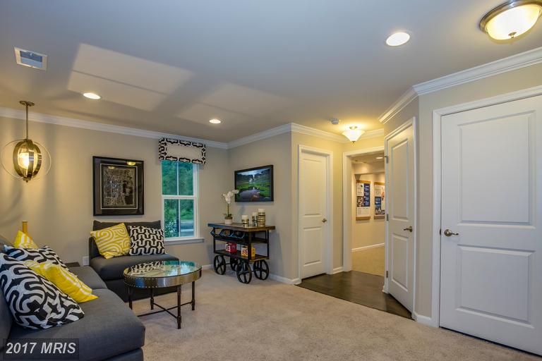 4211 SKYVIEW, Baltimore, MD 21211