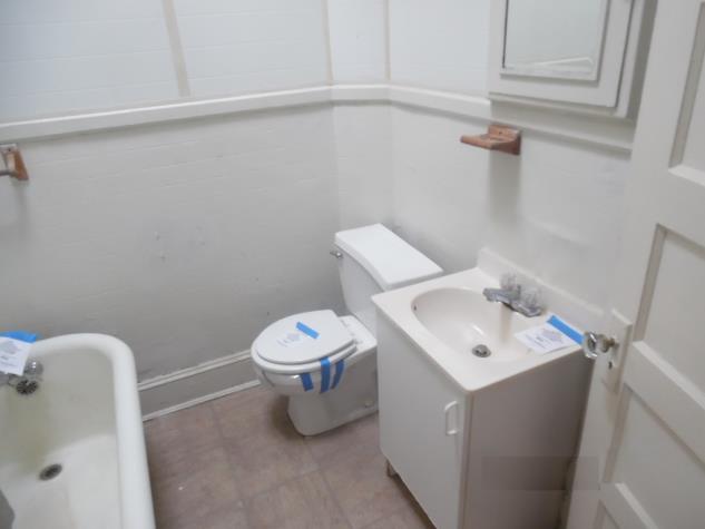 2824 Ellicott DrBaltimore, MD, 21216Baltimore City County