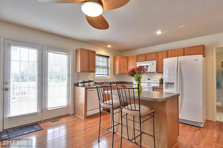 607 HOLY CROSS ROAD, Baltimore, MD 21225
