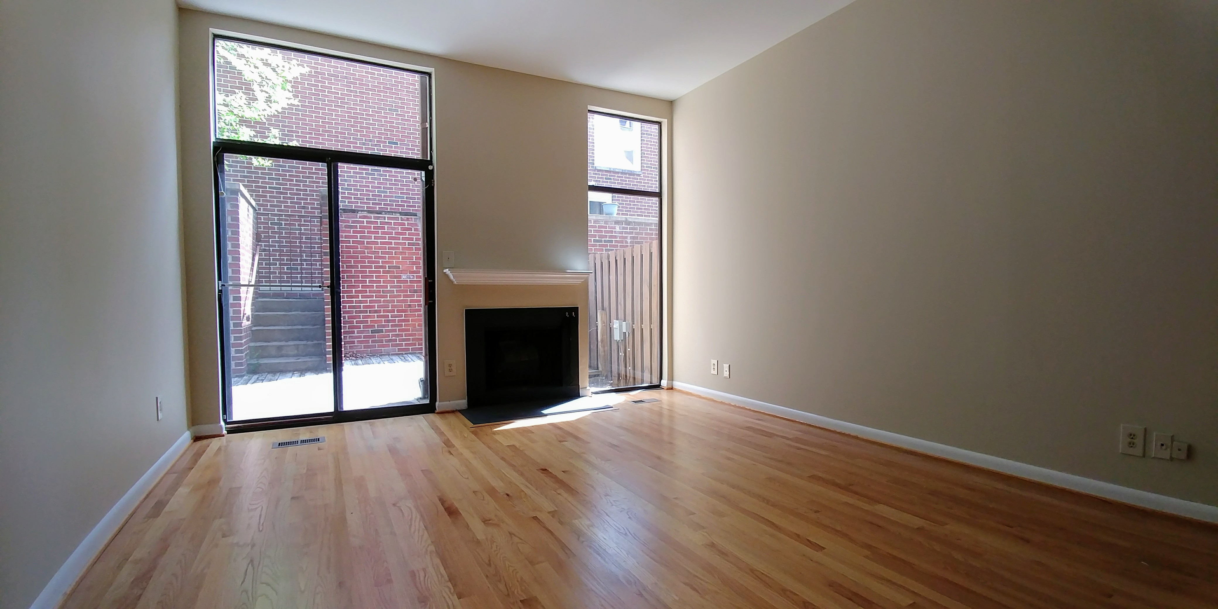701 Hanover St, Baltimore, MD 21230