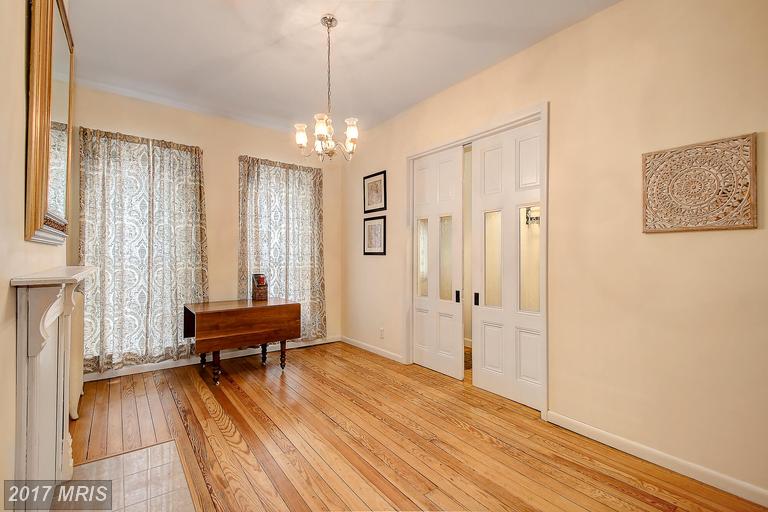 2206 BALTIMORE STREET, Baltimore, MD 21231