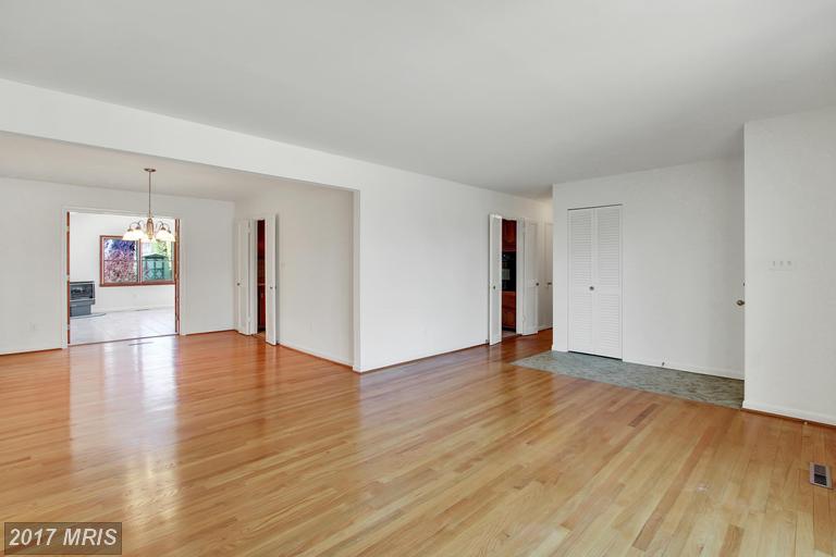 921 BREEZEWICK CIRCLE, Baltimore, MD 21286
