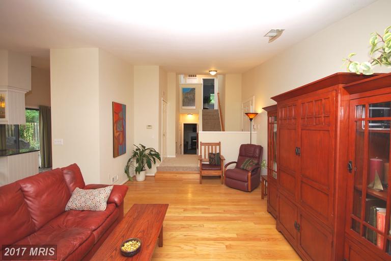 9 Landings Court, Annapolis, MD 21403