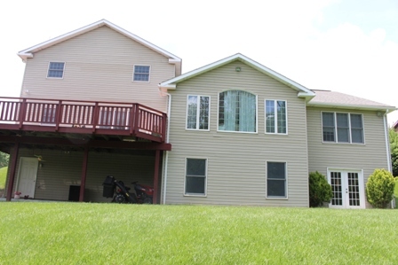 107 Pine Crest Dr, Frostburg, MD 21532