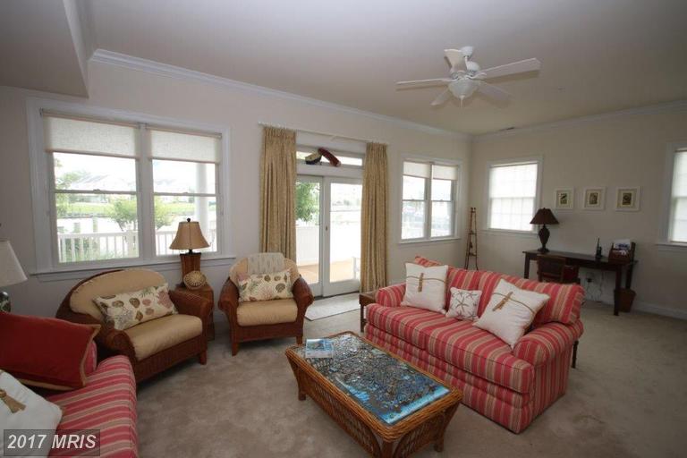 200 MUIR STREET, Cambridge, MD 21613