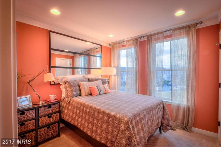 1402 LAUREL WOOD WAY, Frederick, MD 21701