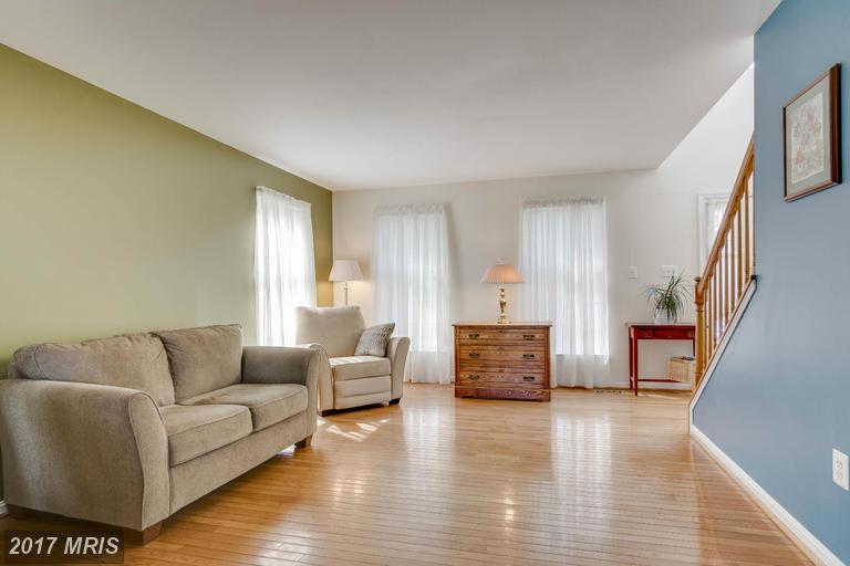165Midsummer Dr, Frederick, MD 21702