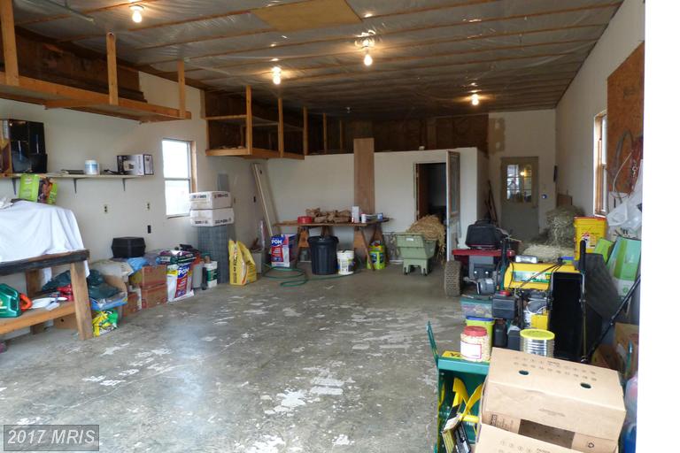 11751 WALNUT POINT ROAD, Hagerstown, MD 21740