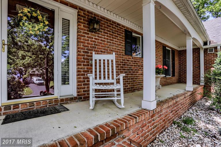 11046 EASTWOOD DRIVE, Hagerstown, MD 21742