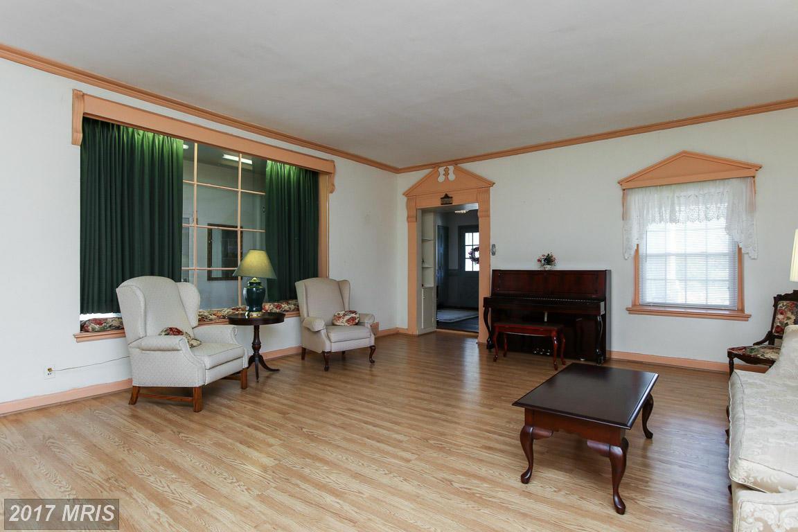 1088 BRAMLY DR, Hagerstown, MD 21742