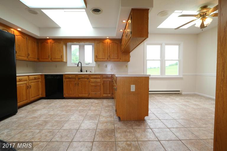 21712 CHEWSVILLE ROAD, Smithsburg, MD 21783