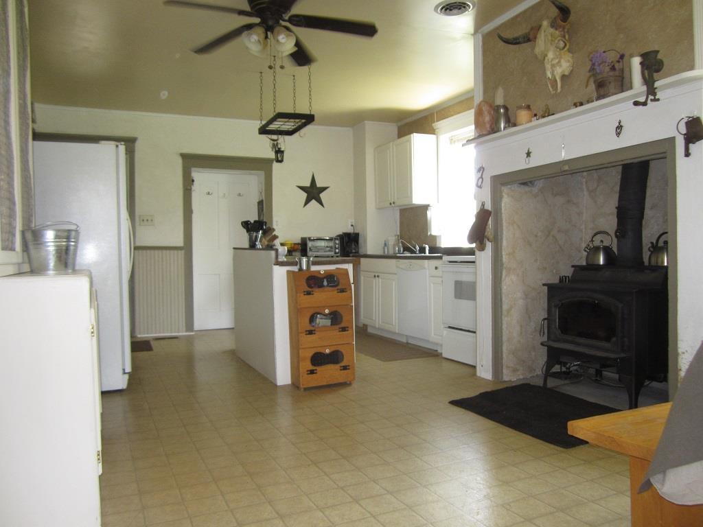 2100 Blacks Schoolhouse Road, Taneytown, MD 21787