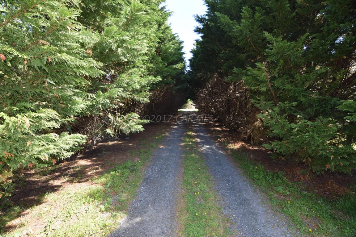 10910 Adkins Rd, Berlin, MD 21811