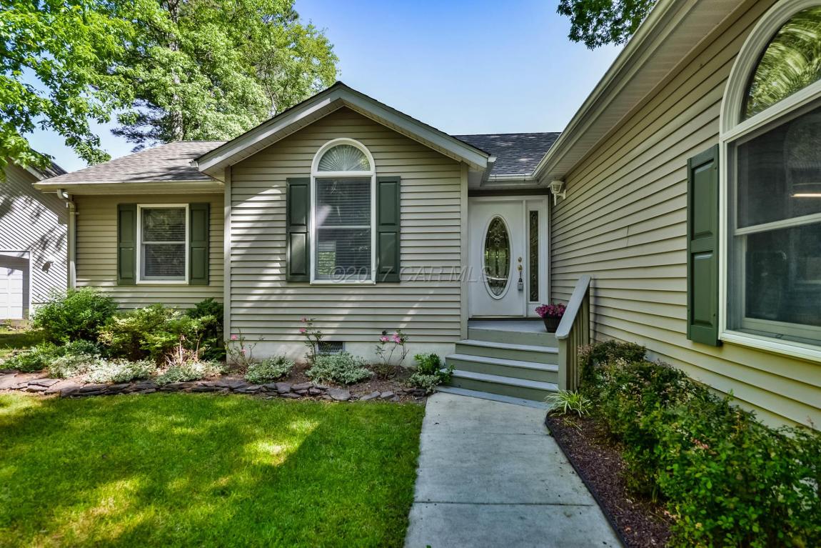 9 Dove Ln, Berlin, MD 21811