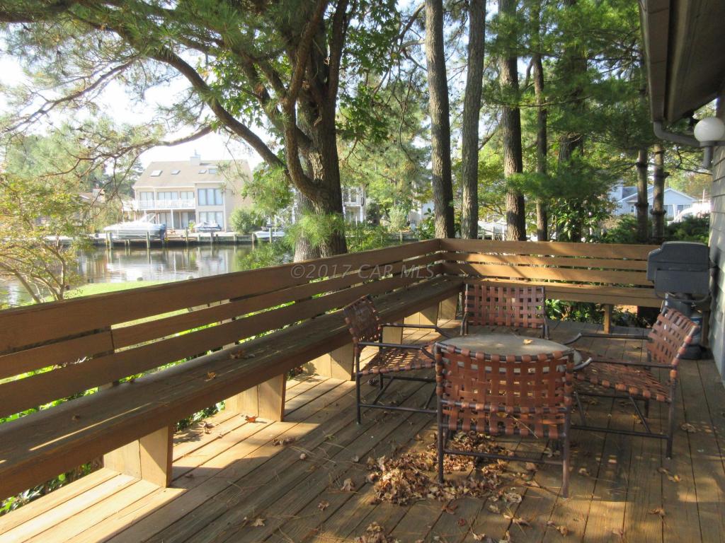 24 Portside Ct, Ocean Pines, MD 21811